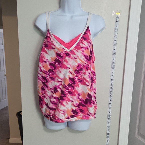 Free Country Other - Free Country Pink and White Graphic Camisole